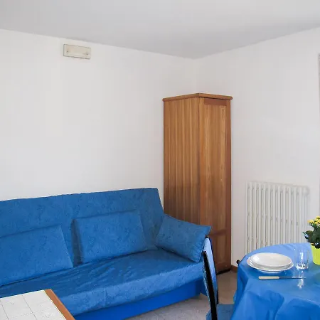 Camping Solarium 240s * Domaso